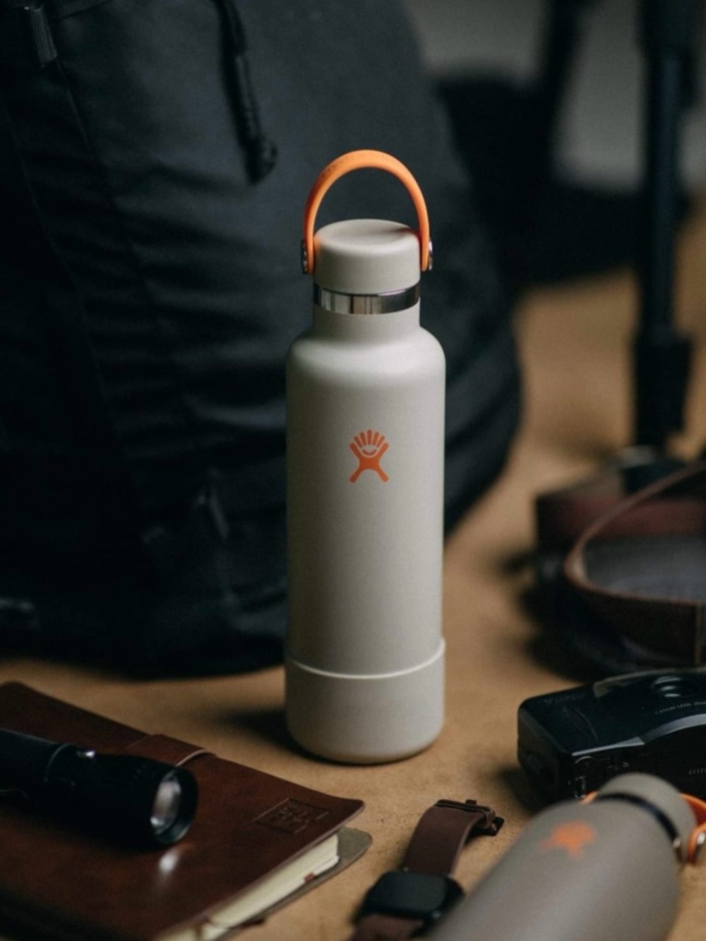 Hydro Flask Insulated Water Bottle 21 oz w/ Flex Cap Boot - Woodstove - Picture 3 of 4